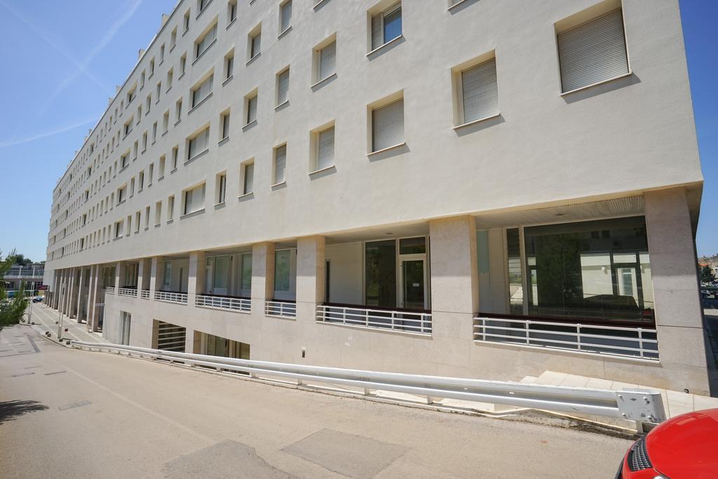 Destino City Apartments Zadar Exteriör bild